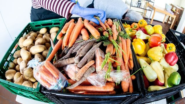 Lebensmittelgutscheine für Kriegsflüchtlinge Lebensmittelgutscheine für Kriegsflüchtlinge