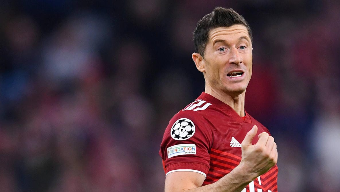 Robert Lewandowski: Der Bayern-Stürmer soll enttäuscht von Klub-Boss Oliver Kahn sein.