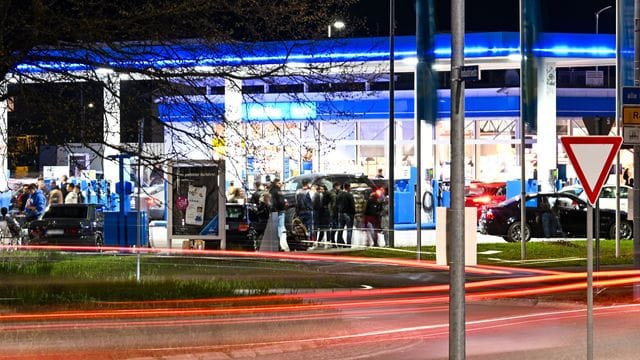 Polizeikontrollen am "Car-Freitag"