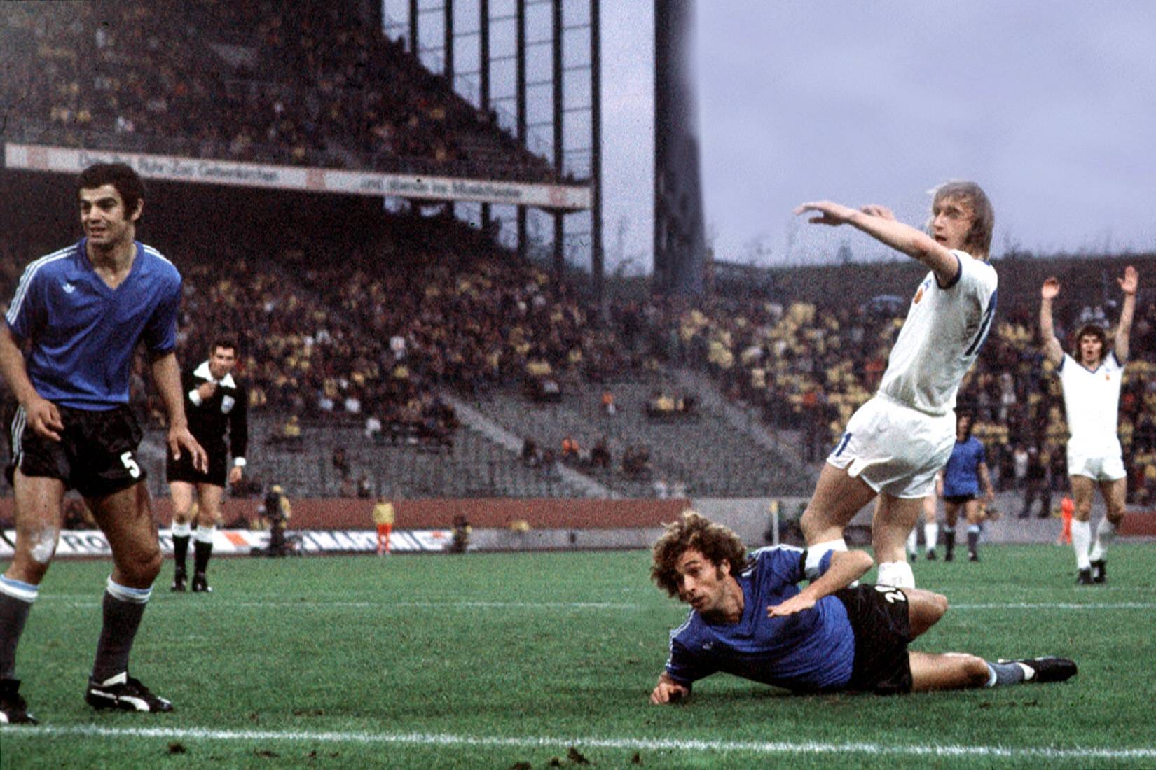 Treffer gegen Argentinien im Juli 1974 bei der WM: Streich erzielte in der 15. Minute das 1:0, das Spiel der Gruppe A im Gelsenkirchener Parkstadion endete 1:1.