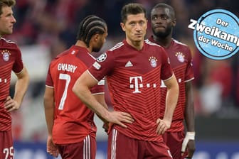 Fassungslos nach dem Aus in der Champions League: Thomas Müller (v.l.), Serge Gnabry, Robert Lewandowski und Dayot Upamecano.