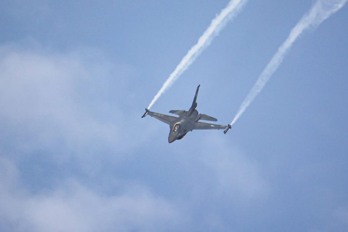 Kampfjet über Griechenland (Symbolbild): Die Flüge türkischer Jets über griechischen Inseln sorgen für Spannungen zwischen den beiden Nato-Staaten.