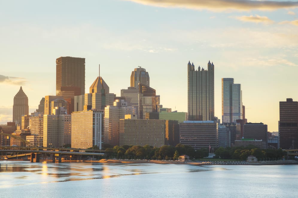 Die Skyline von Pittsburgh (Symbolbild): In der Metropole im Bundesstaat Pennsylvania nahm eine Party ein blutiges Ende.