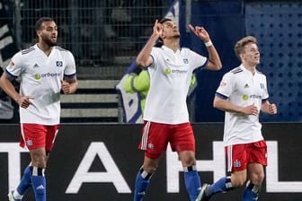 Können die HSV-Profis gegen Freiburg auch den Einzug ins Pokalfinale bejubeln?.
