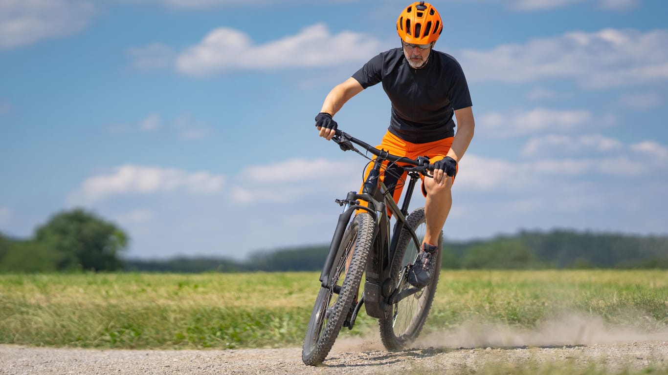 Heute gibt es beim Globus Baumarkt ein elektrisches Mountainbike der Marke Zündapp zum Rekord-Tiefpreis.