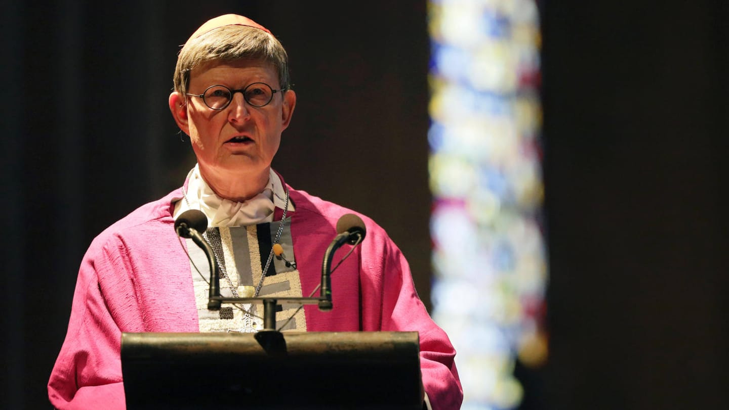 Rainer Maria Kardinal Woelki beim Morgengottesdienst: Der Kölner Erzbischof steht mal wieder im Kreuzfeuer der Kritik (Archivbild).