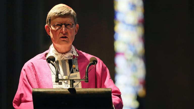 Rainer Maria Kardinal Woelki beim Morgengottesdienst: Der Kölner Erzbischof steht mal wieder im Kreuzfeuer der Kritik (Archivbild).