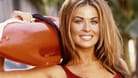 Carmen Electra: Der rote "Baywatch"-Badeanzug machte sie 1997 weltberühmt.
