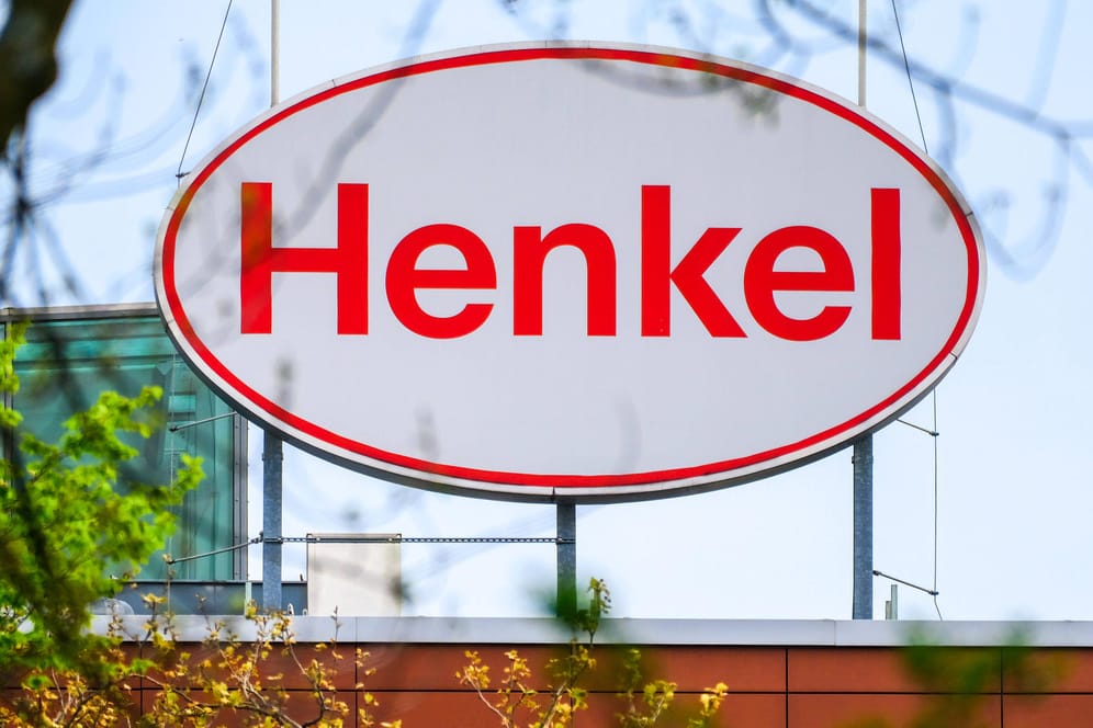 Henkel-Logo (Symbolbild): Der Waschmittel-Produzent aus Düsseldorf hat sein Russland-Geschäft gestoppt.