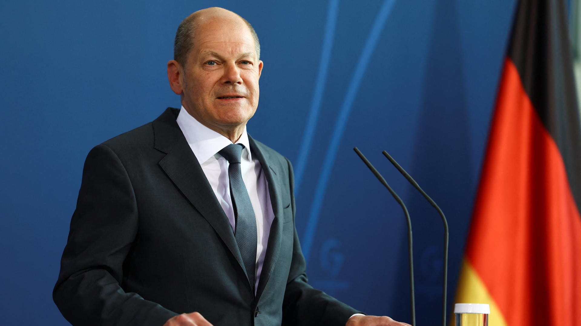 Olaf Scholz bei seinem Statement im Kanzleramt: Deutschland unterstütze die Ukraine im Rahmen der Möglichkeiten, bekräftigte er.