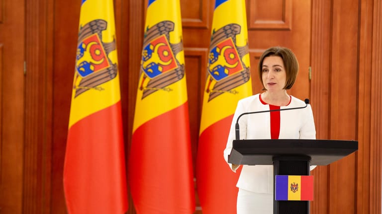 Maia Sandu: Sie ist die Präsidentin der Republik Moldau.