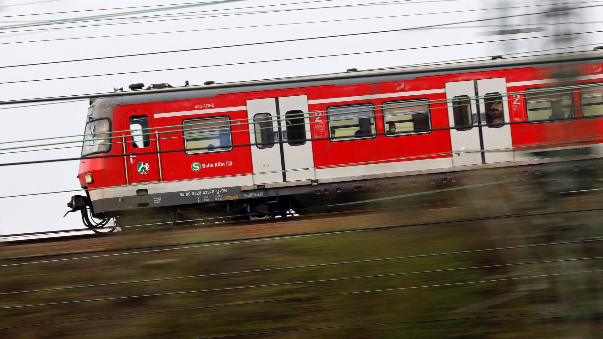 Eine S-Bahn (Symbolbild): Schon bald fährt die Deutsche Bahn durch Kanada. Eine S-Bahn (Symbolbild): Schon bald fährt die Deutsche Bahn durch Kanada.