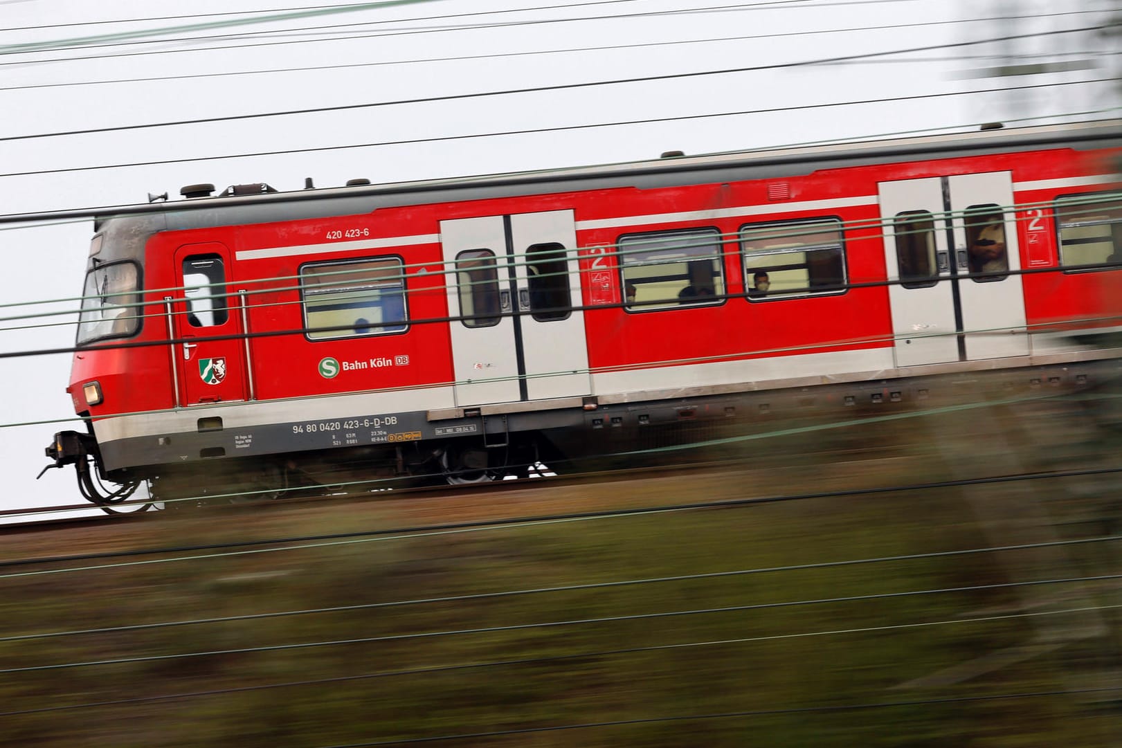 Eine S-Bahn (Symbolbild): Schon bald fährt die Deutsche Bahn durch Kanada. Eine S-Bahn (Symbolbild): Schon bald fährt die Deutsche Bahn durch Kanada.