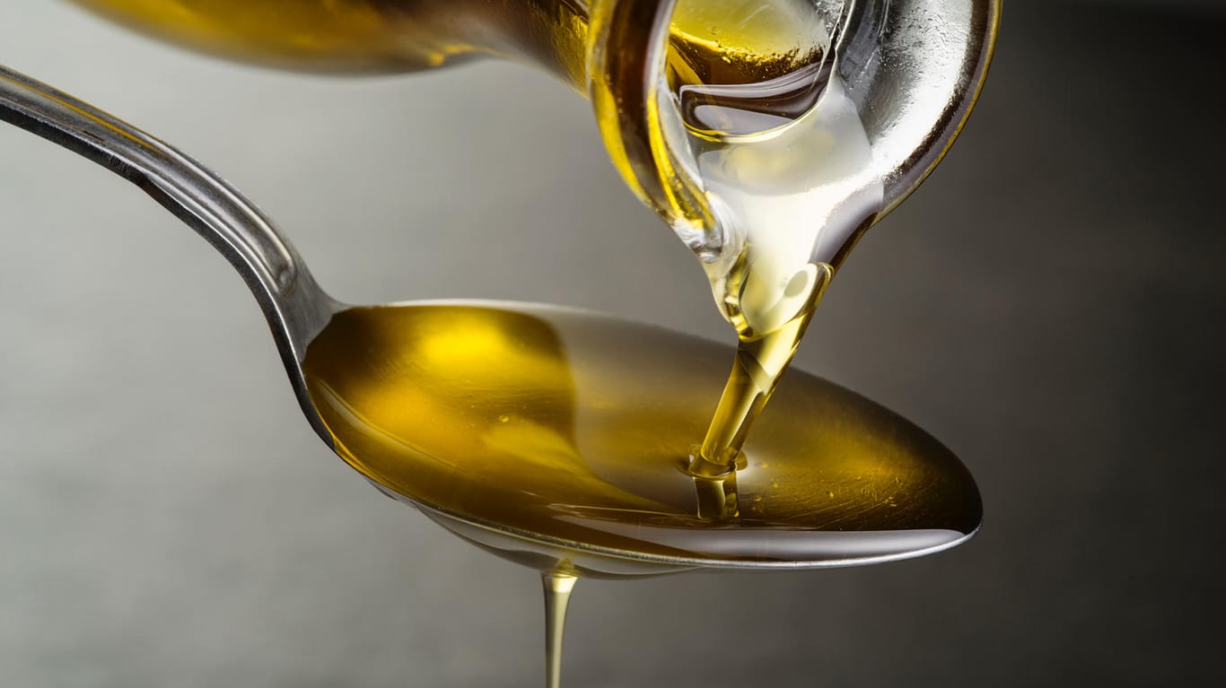 Olivenöl im Test: Nicht viele Produkte konnten bei der Untersuchung von "Öko-Test" überzeugen.