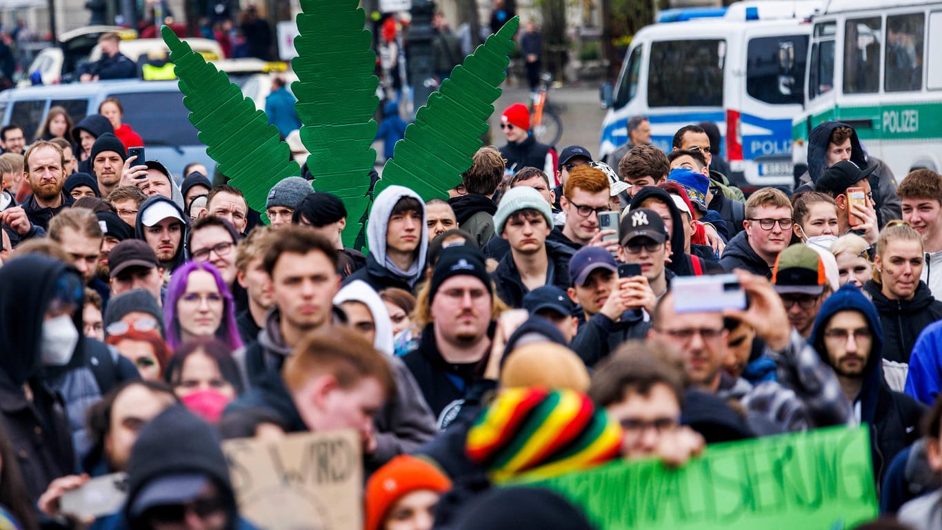 Demonstration für Cannabis-Legalisierung
