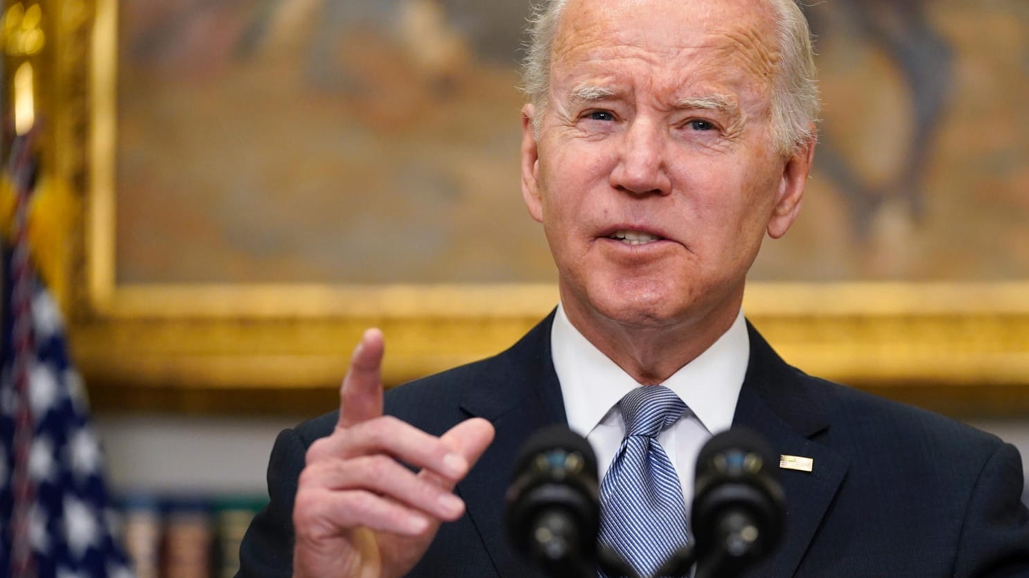 Joe Biden hält im Roosevelt Room des Weißen Hauses eine Rede zum russischen Einmarsch in die Ukraine: "Weichen für die nächste Phase dieses Krieges" werden gestellt.