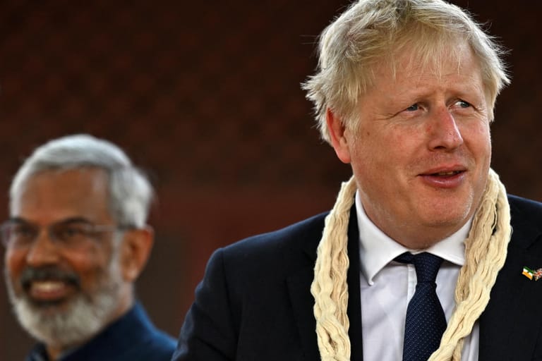 Boris Johnson: Der britische Premier befindet sich aktuell auf Indien-Reise und war bei der Abstimmung daher nicht anwesend.