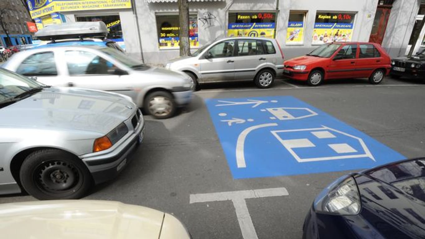 Wer haftet bei einem Unfall in einer Spielstraße? Damit musste sich das Landgericht Saarbrücken auseinandersetzen.