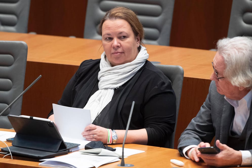 Ursula Heinen-Esser, ehemalige NRW-Umweltministerin (Archivbild): Sie war wegen ihrer Mallorca-Reise während der Flutkatastrophe 2021 in die Kritik geraten.