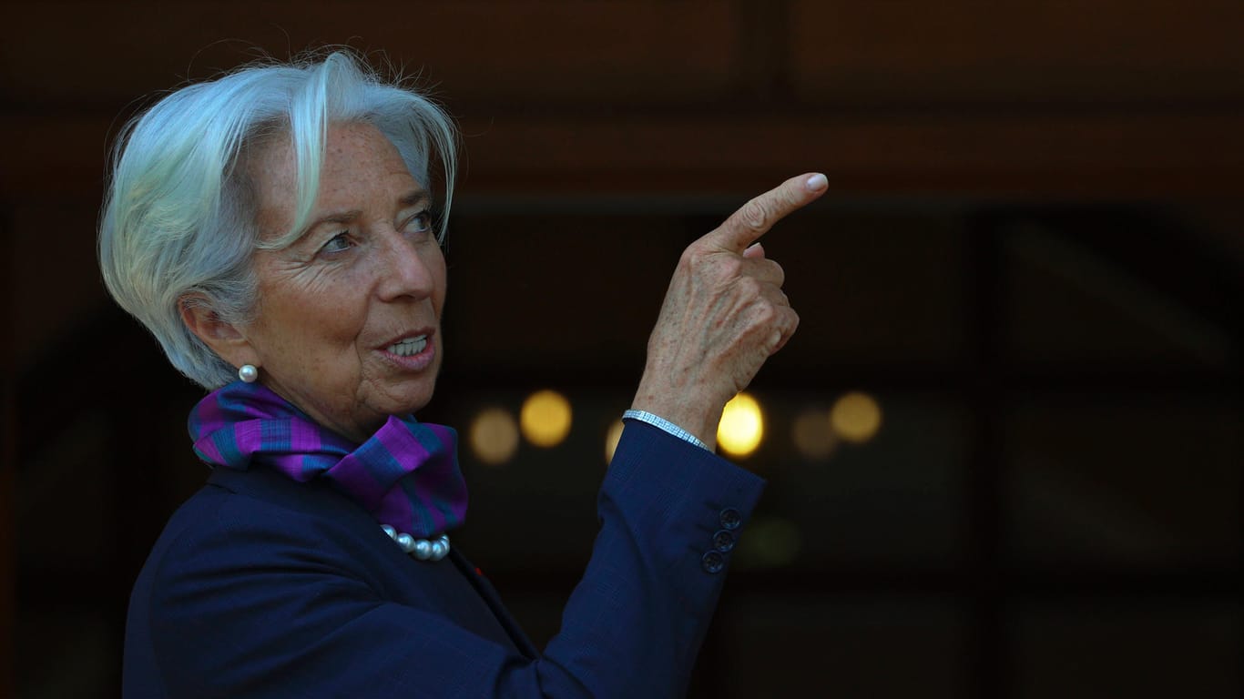EZB-Präsidentin Christine Lagarde: Noch hält sie an der Nullzinspolitik fest – trotz der hohen Inflation.