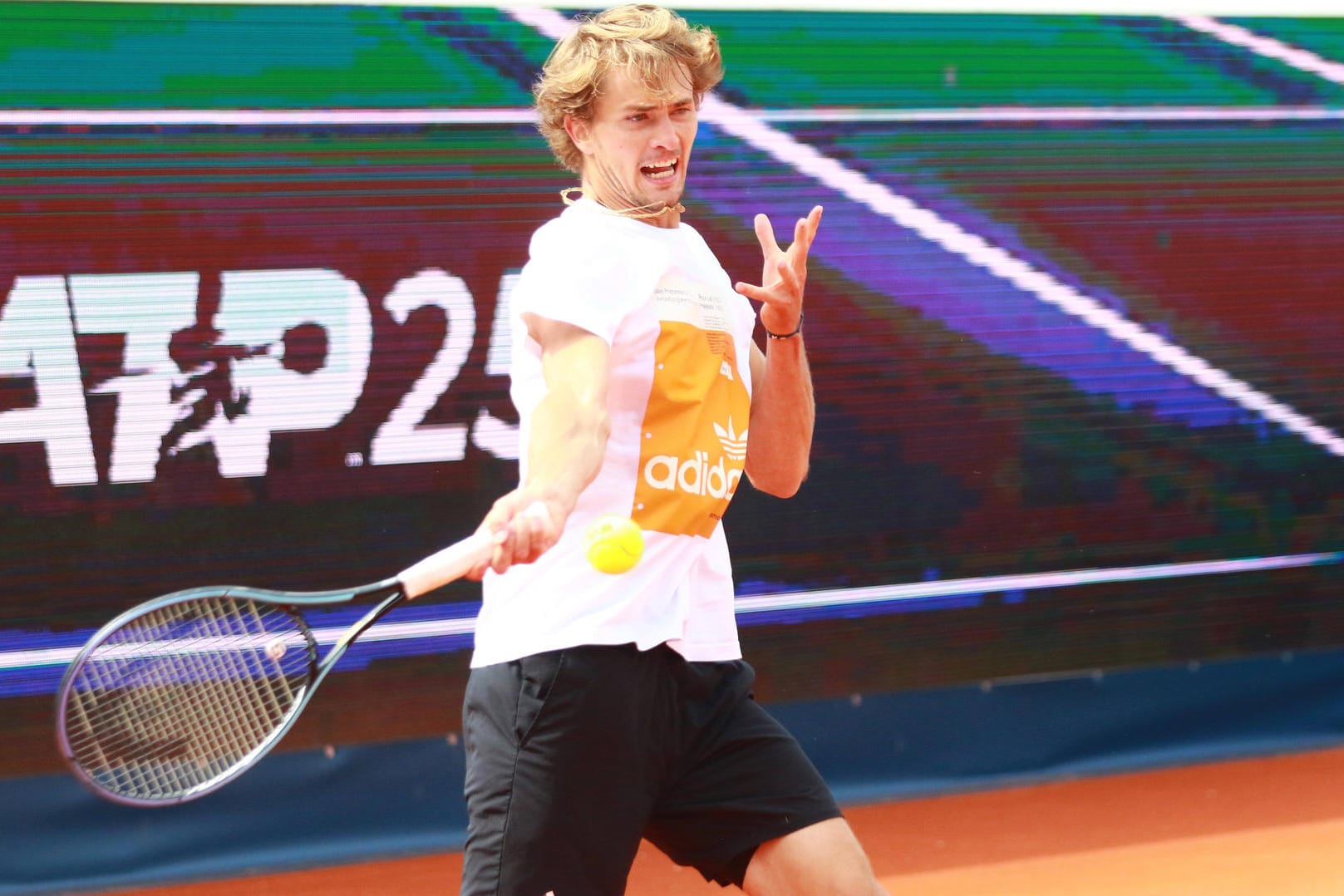 Alexander Zverev am Freitag beim Training auf der Turnieranlage in München.