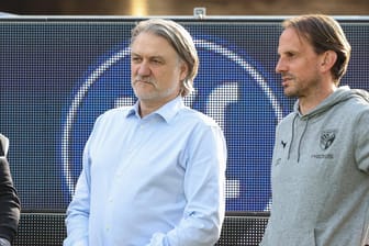 Manager Malte Metzelder, Geschäftsführer Dietmar Beiersdorfter, Trainer Rüdiger Rehm (v.l.): Die sportliche Leitung des FC Ingolstadt wird sich kommende Saison in der 3. Liga wiederfinden.