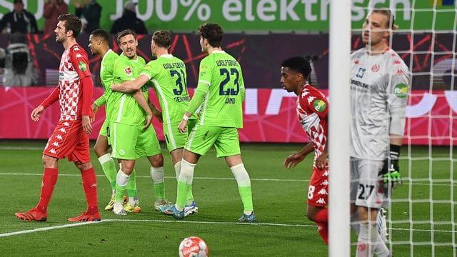 Max Kruse (3. Max Kruse (3.