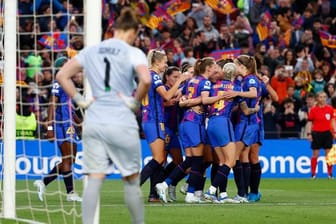 Fünfmal durfte die Frauen vom FC Barcelona gegen die Wolfsburger Fußballerinnen jubeln.