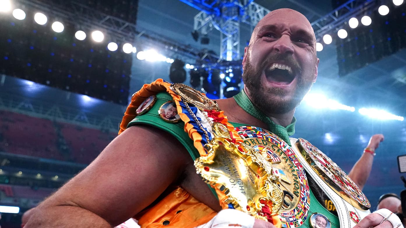 Tyson Fury: Der Schwergewichts-Weltmeister jubelt nach seinem Sieg.