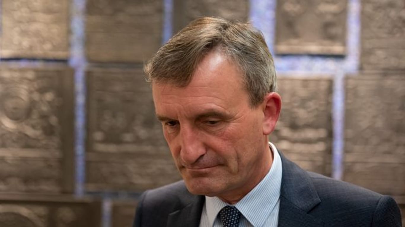 Thomas Geisel, ehemaliger Oberbürgermeister der Stadt Düsseldorf: Er irritiert mit Aussagen zu den Kriegsverbrechen in der ukrainischen Stadt Butscha.