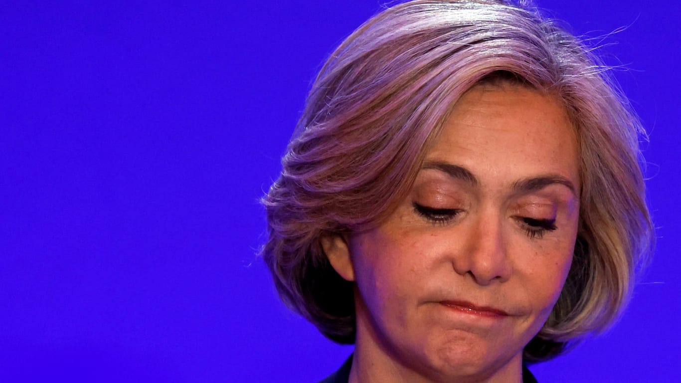 Valérie Pécresse am Abend der ersten Wahlrunde: Die Präsidentschaftskandidatin der Republikaner kam auf nicht einmal fünf Prozent.