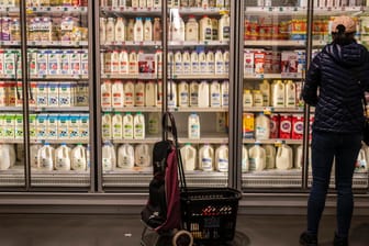Wie lange sind die Regale in westlichen Supermärkten noch so voll? (Symbolbild): Der deutsche Bauernverband schlägt nun Alarm.