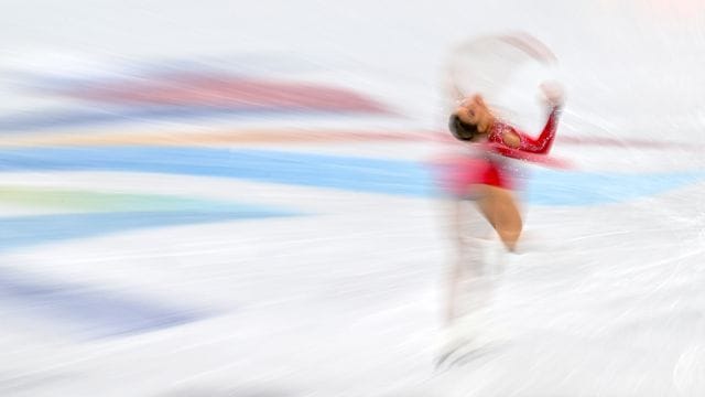 Die ISU hat entschieden den Rostelekom Cup bis auf Weiteres aus dem Programm zu nehmen.