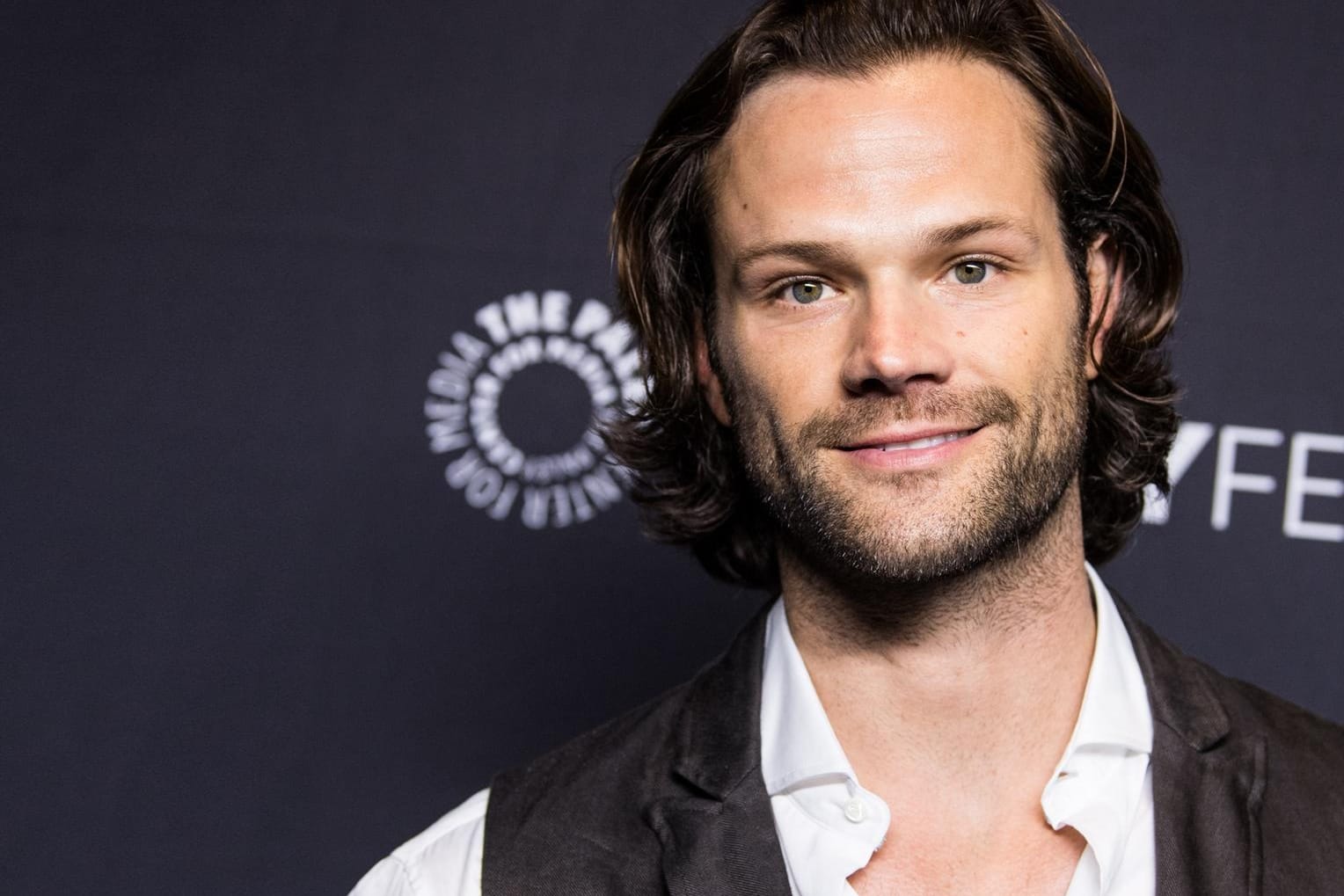 Jared Padalecki: Der Schauspieler stand jahrelang für die Serie "Supernatural" vor der Kamera.