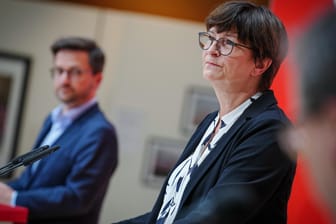 Saskia Esken: Dem Konzept eines Ringtausches mit osteuropäischen Staaten gibt die Co-Vorsitzende der SPD klar den Vorrang vor direkten Lieferungen aus Deutschland in die Ukraine.