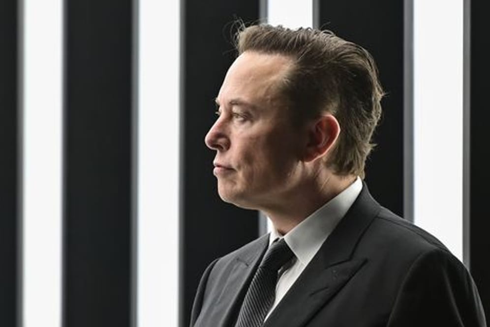 Elon Musk ist die mit Abstand reichste Person der Welt.