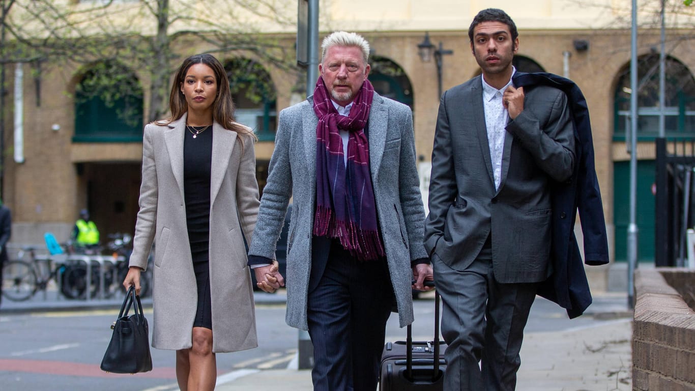 Moralische Unterstützung: Boris Becker (M.) wurde am letzten Prozesstag von seiner Freundin Lilian de Carvalho (l.) und Sohn Noah begleitet.