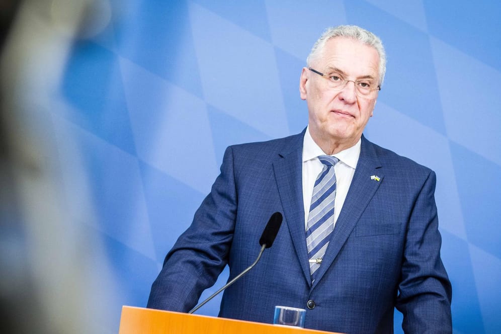 Joachim Herrmann: Der Innenminister in Bayern erklärte, der Verfassungsschutz müsse weiter gestärkt werden.