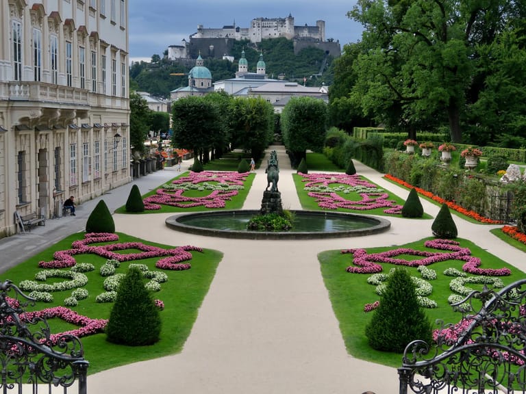 Lustwandeln als Lebensgefühl: Besondere Schlossgärten in Europa