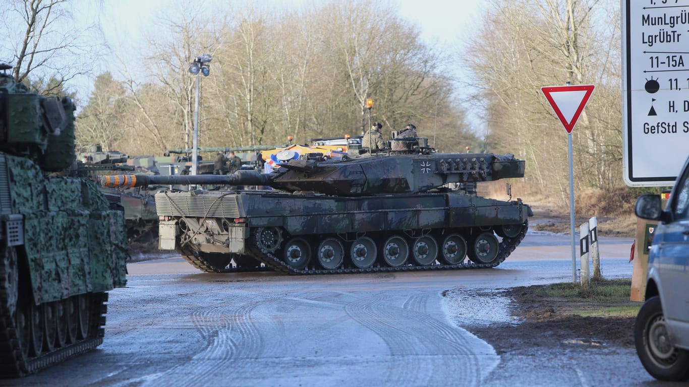 Aktuelles Fahrzeug der Bundeswehr: Der Kampfpanzer Leopard 2.