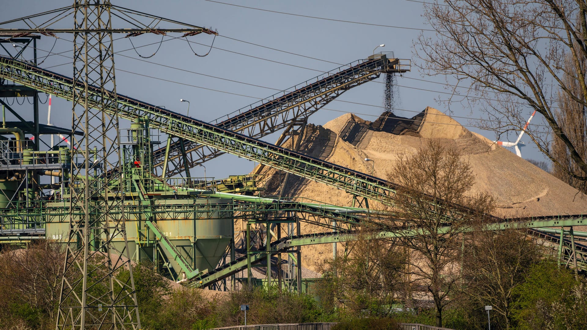 Sandabbau im Kieswerk Holemans am Niederrhein, Deutschland (Symbolbild): Die Unep warnt vor einer weltweiten Sandkrise.