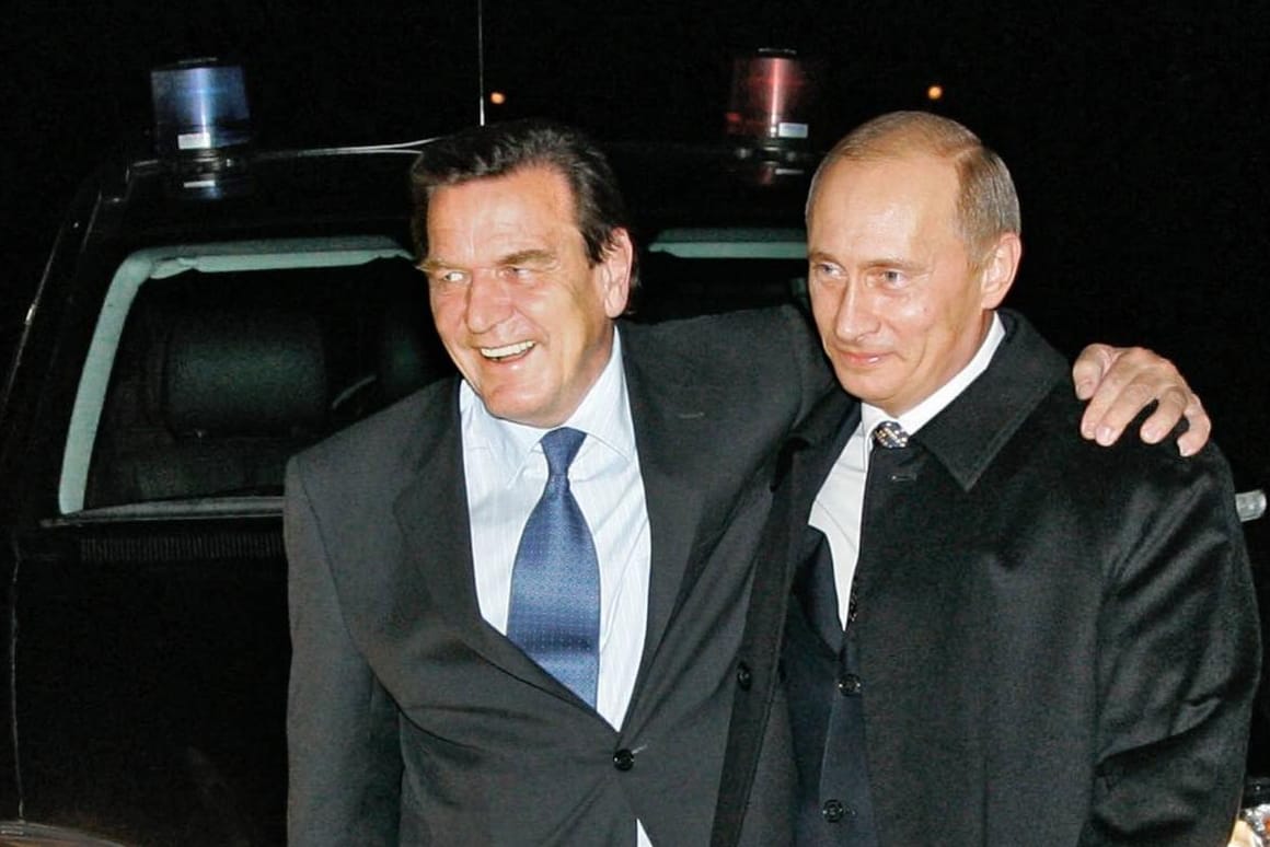 Männerfreundschaft: Gerhard Schröder und Wladimir Putin im Jahr 2005.