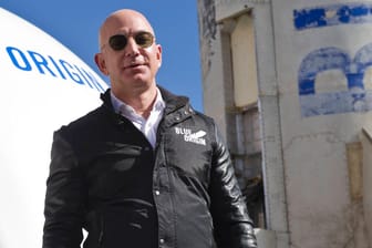 Einer der Auserwählten: Jeff Bezos hätte Musk vor einigen Jahren die Rolle als Space X CEO zugetraut – stattdessen hat sich der Amazon-Gründer mit Blue Origin zum Konkurrent im Weltraumgeschäft entwickelt.