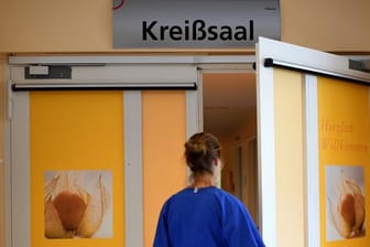 Fast jede dritte Geburt in einem deutschen Krankenhaus ist ein Kaiserschnitt.