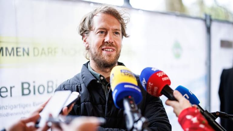 Engagiert sich unter anderem für das Projekt "BioBienenApfel": Sebastian Vettel.