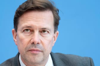 Steffen Seibert: Der Ex-Merkel-Sprecher zieht wohl nach Tel Aviv um.