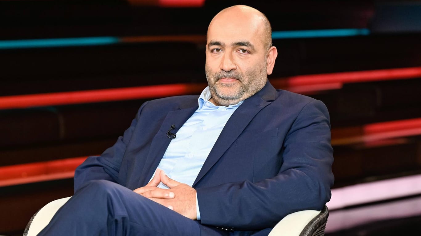 Omid Nouripour in der Sendung "Markus Lanz" (Archivbild): Der Grünen-Co-Chef gesteht ein, dass die Politik in Sachen Russland versagt habe.