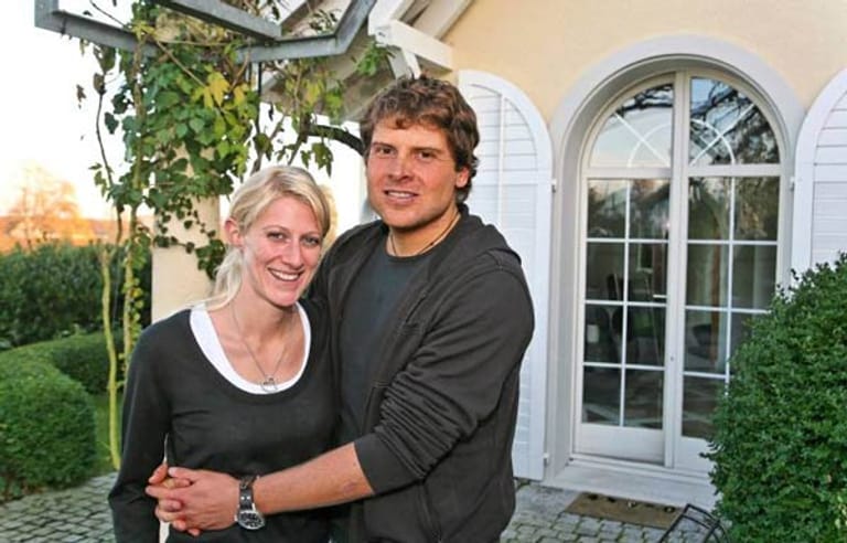 Nach dem Karriereende lebt Ullrich mit seiner Frau Sara und den drei gemeinsamen Söhnen in der Schweiz. Vor allem bei Jedermann-Rennen ist er nun aktiv. 2016 zieht die Familie nach Mallorca.