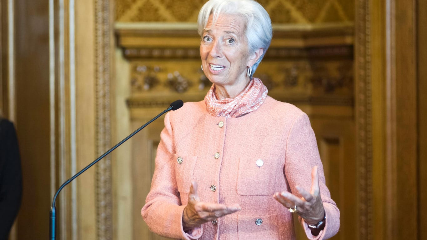 Christine Lagarde: Die Präsidentin der Europäischen Zentralbank ist noch zurückhaltend, was Zinsanhebungen angeht.