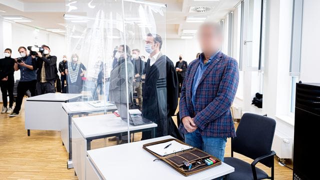 Disziplinarklage gegen Polizisten Disziplinarklage gegen Polizisten